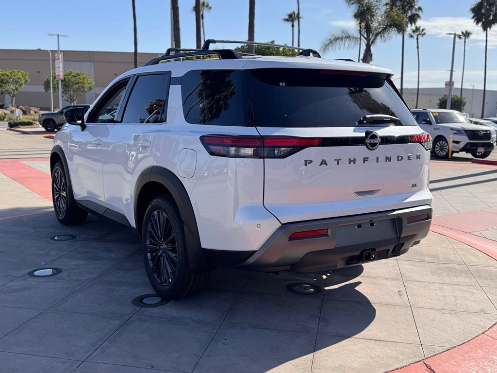 New 2026 Nissan Pathfinder SL w/ SL Premium Package (P04) FWD image 6