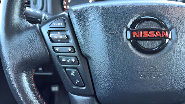 Used 2021 Nissan Titan PRO-4X w/ Pro-4x Convenience Package image 29