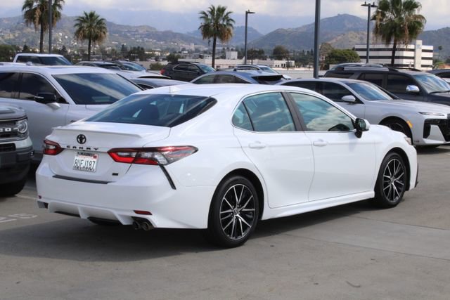 Used 2021 Toyota Camry SE w/ Carpet Mat Package (TMS) image 20