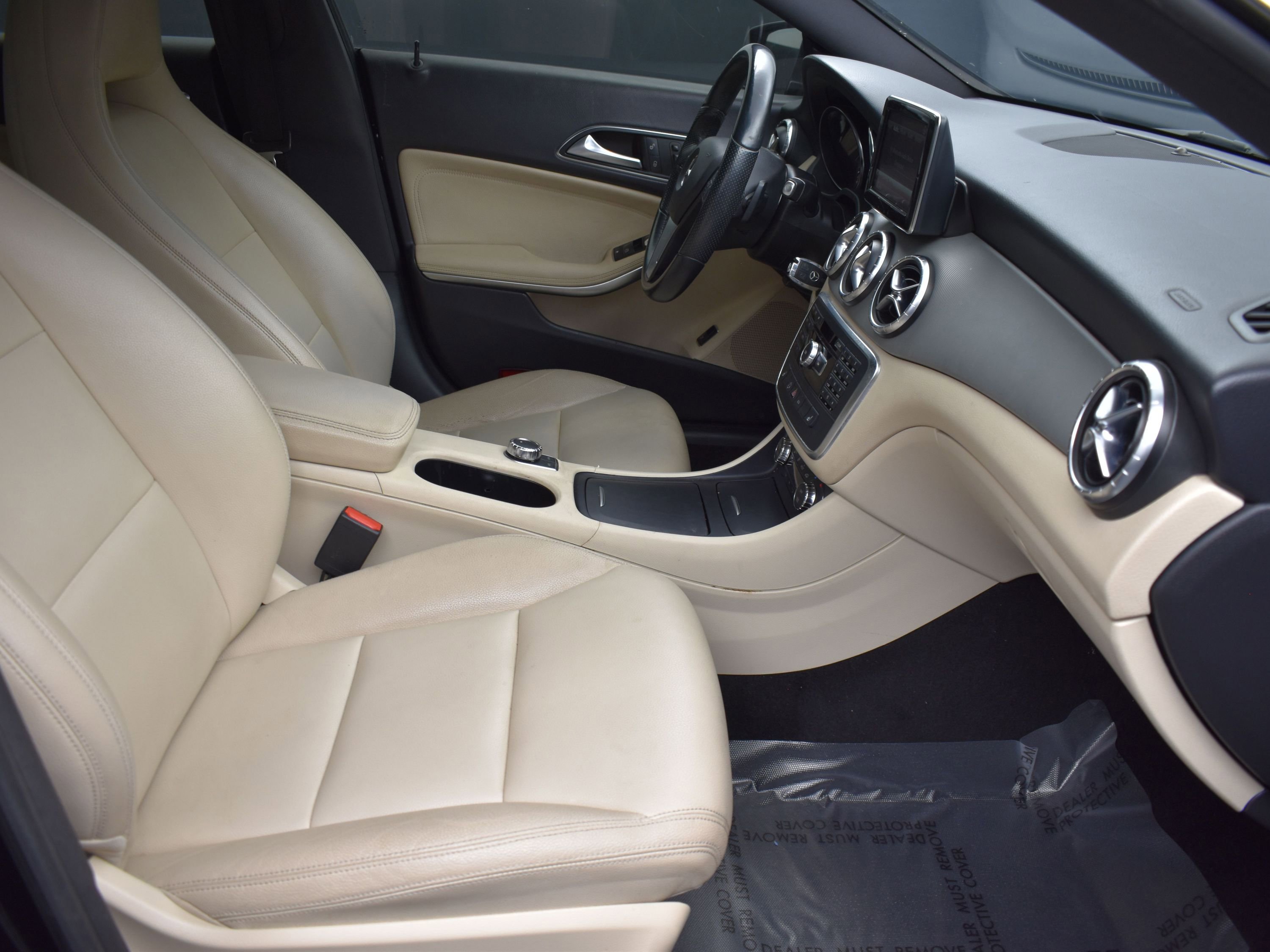 Used 2014 Mercedes-Benz CLA 250 4MATIC image 18