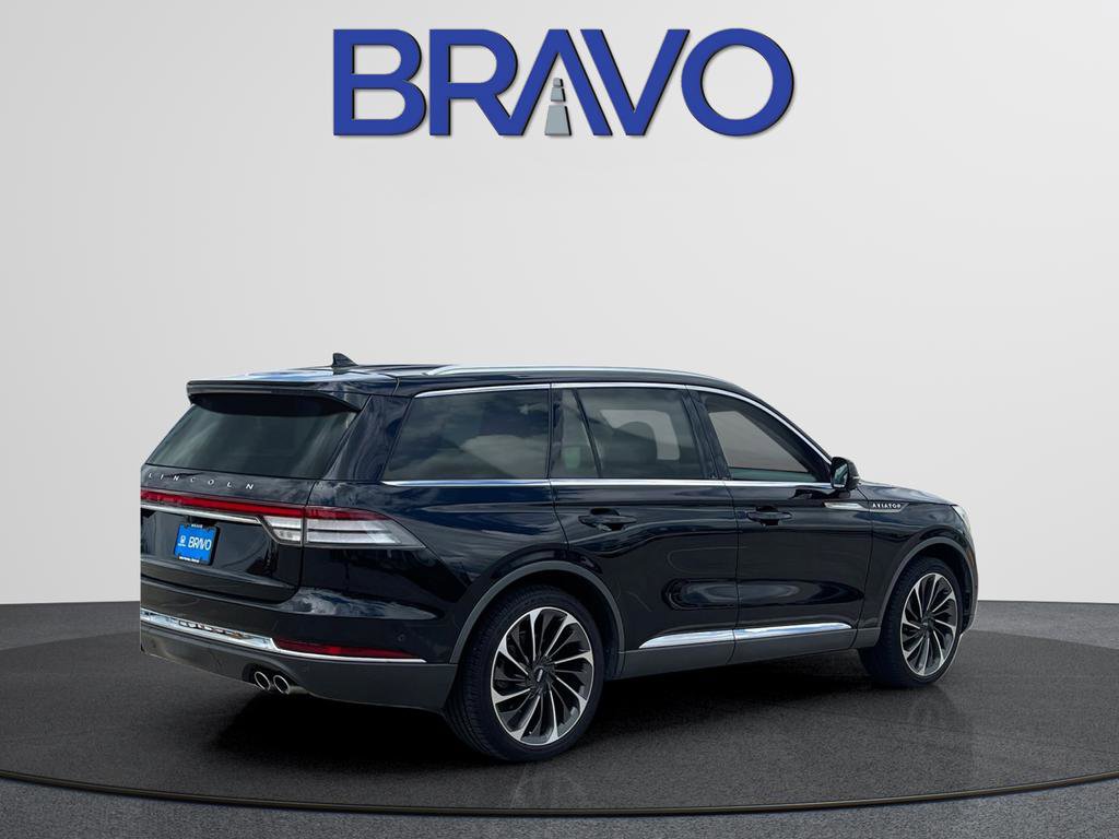 Used 2020 Lincoln Aviator Reserve w/ Equipment Group 202A image 6