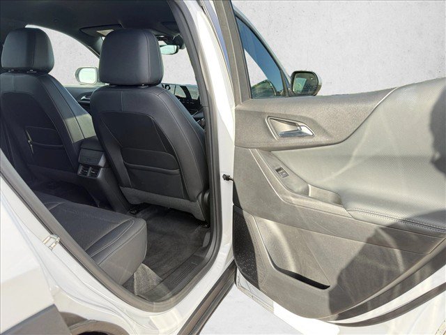 Used 2025 Chevrolet Equinox LT w/ Convenience Package II FWD image 23