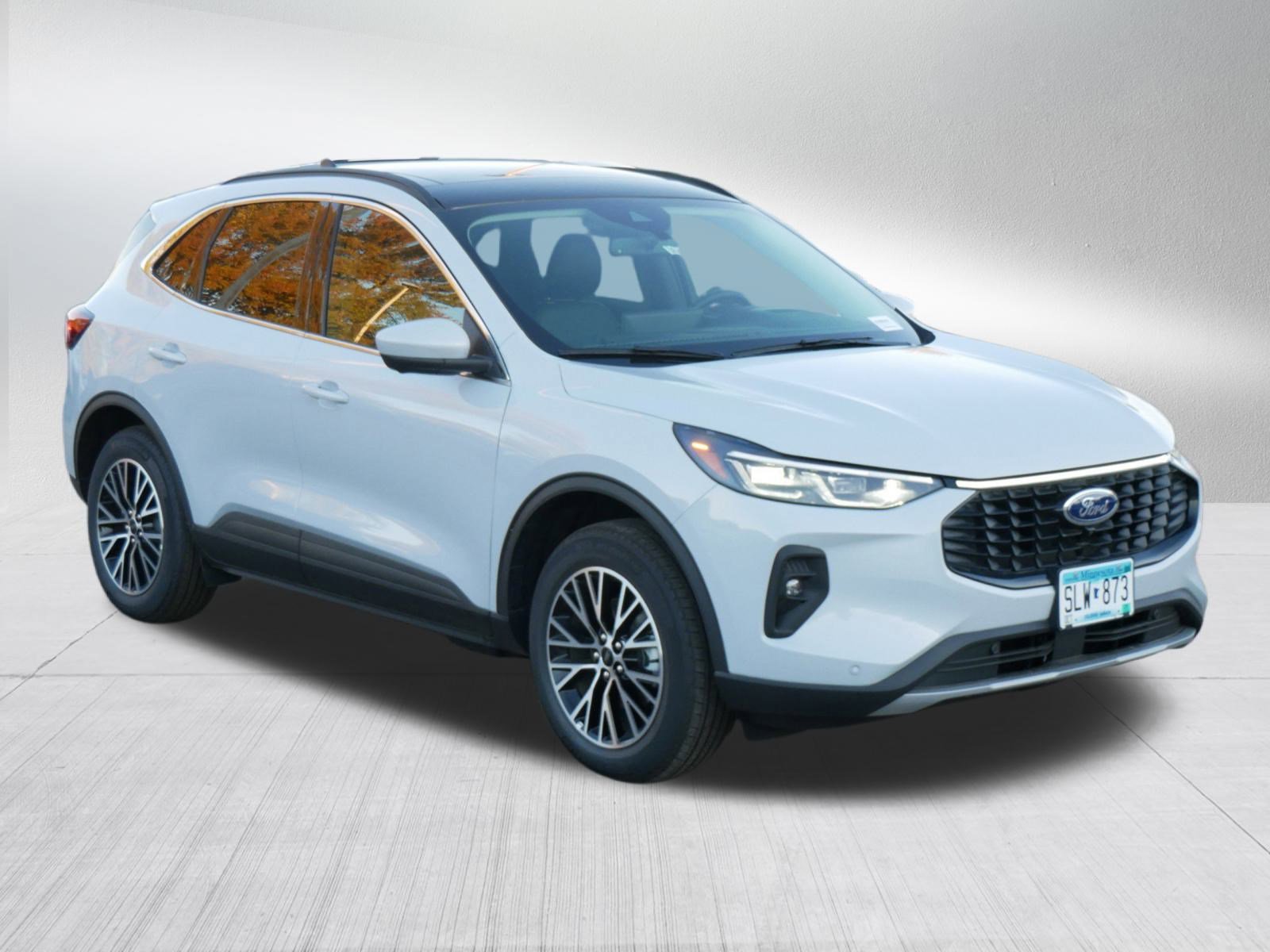 New 2025 Ford Escape PHEV w/ PHEV Premium Package image 1