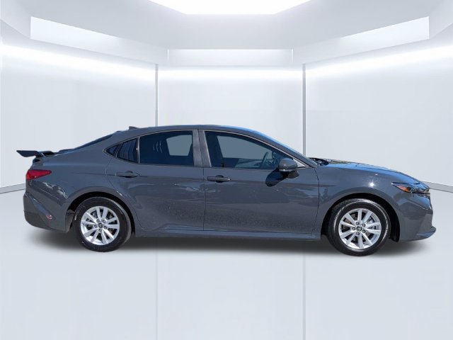 Used 2025 Toyota Camry LE FWD image 3