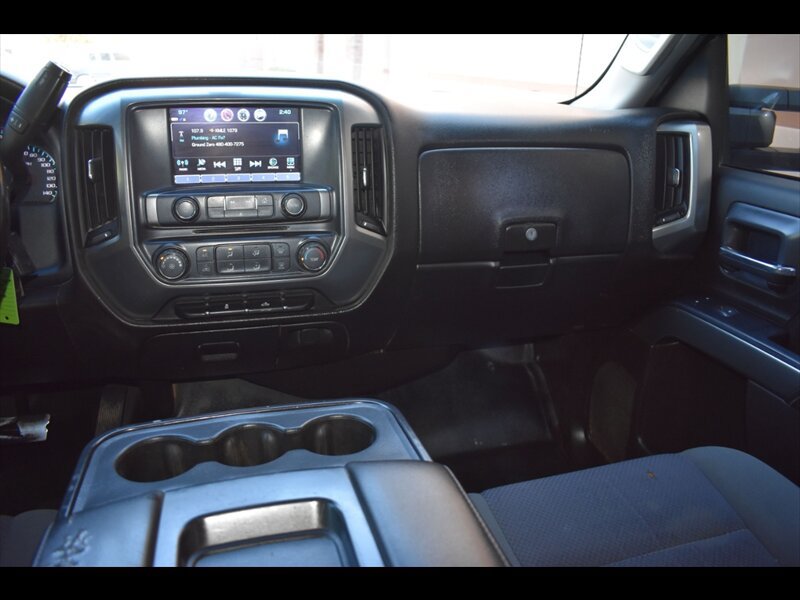 Used 2018 Chevrolet Silverado 2500 LT AWD/4WD image 29