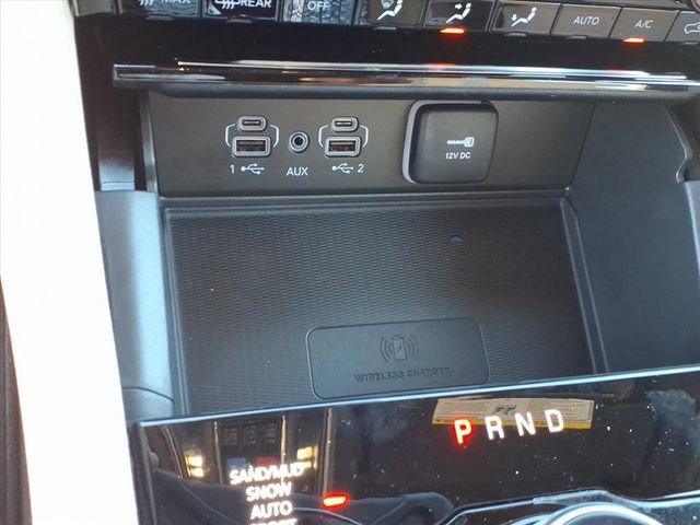 New 2025 Jeep Grand Cherokee L Limited w/ Luxury Tech Group II image 11