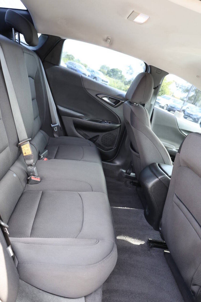 Used 2020 Chevrolet Malibu LS FWD image 15