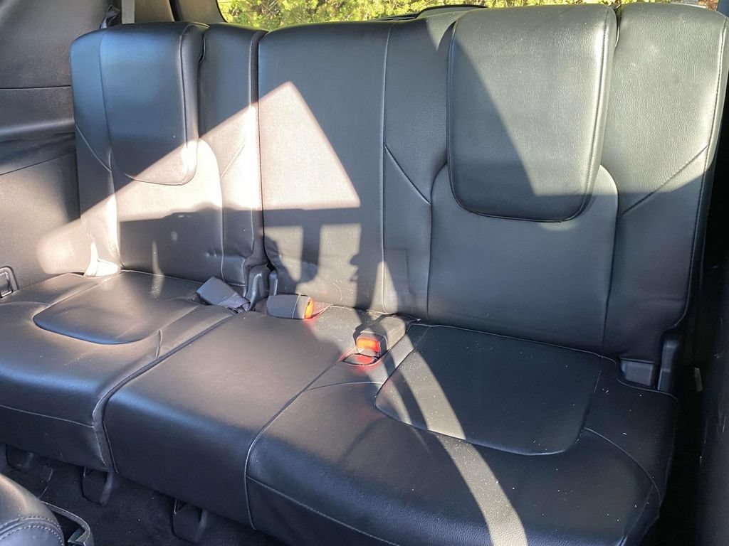 Used 2023 Nissan Armada SL w/ Midnight Edition Package RWD image 12