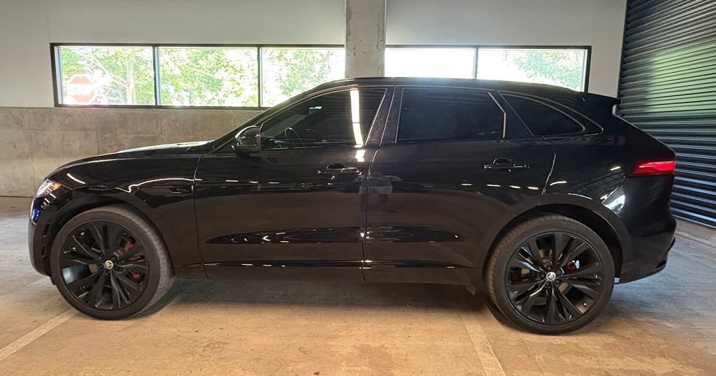 Used 2024 Jaguar F-PACE R-Dynamic S AWD/4WD image 2