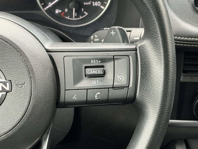 Used 2024 Nissan Rogue S FWD image 23