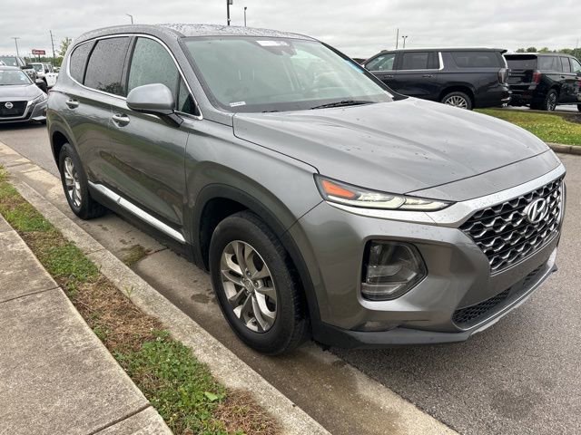 Used 2019 Hyundai Santa Fe SEL FWD image 2