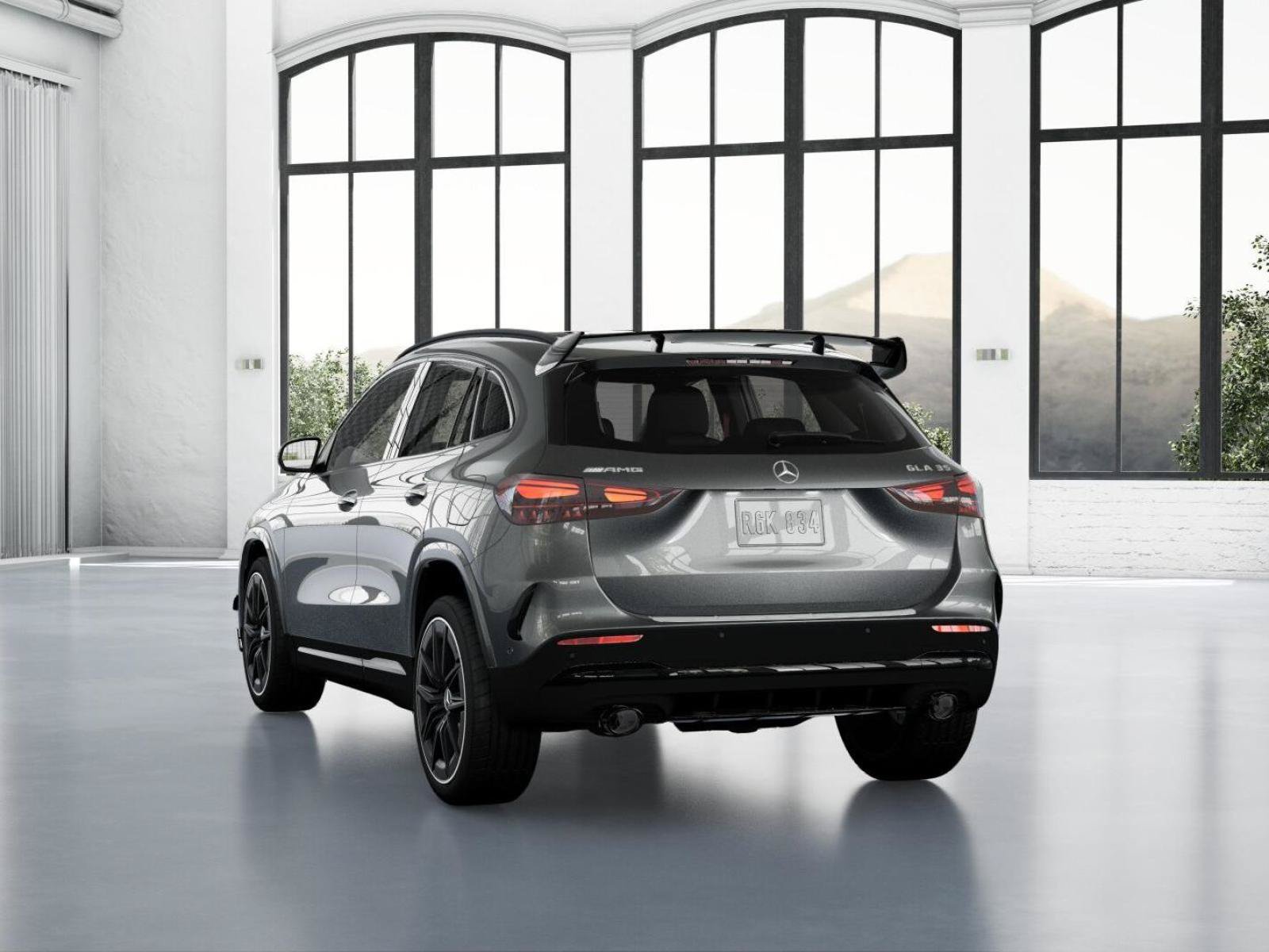 New 2026 Mercedes-Benz GLA 35 AMG 4MATIC image 27
