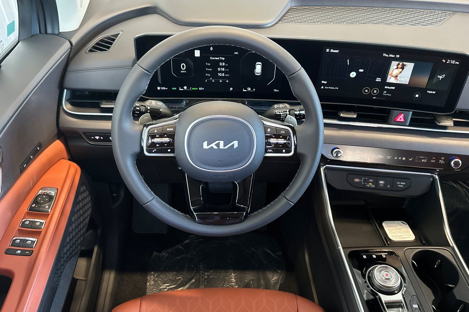 New 2026 Kia Carnival SX image 14