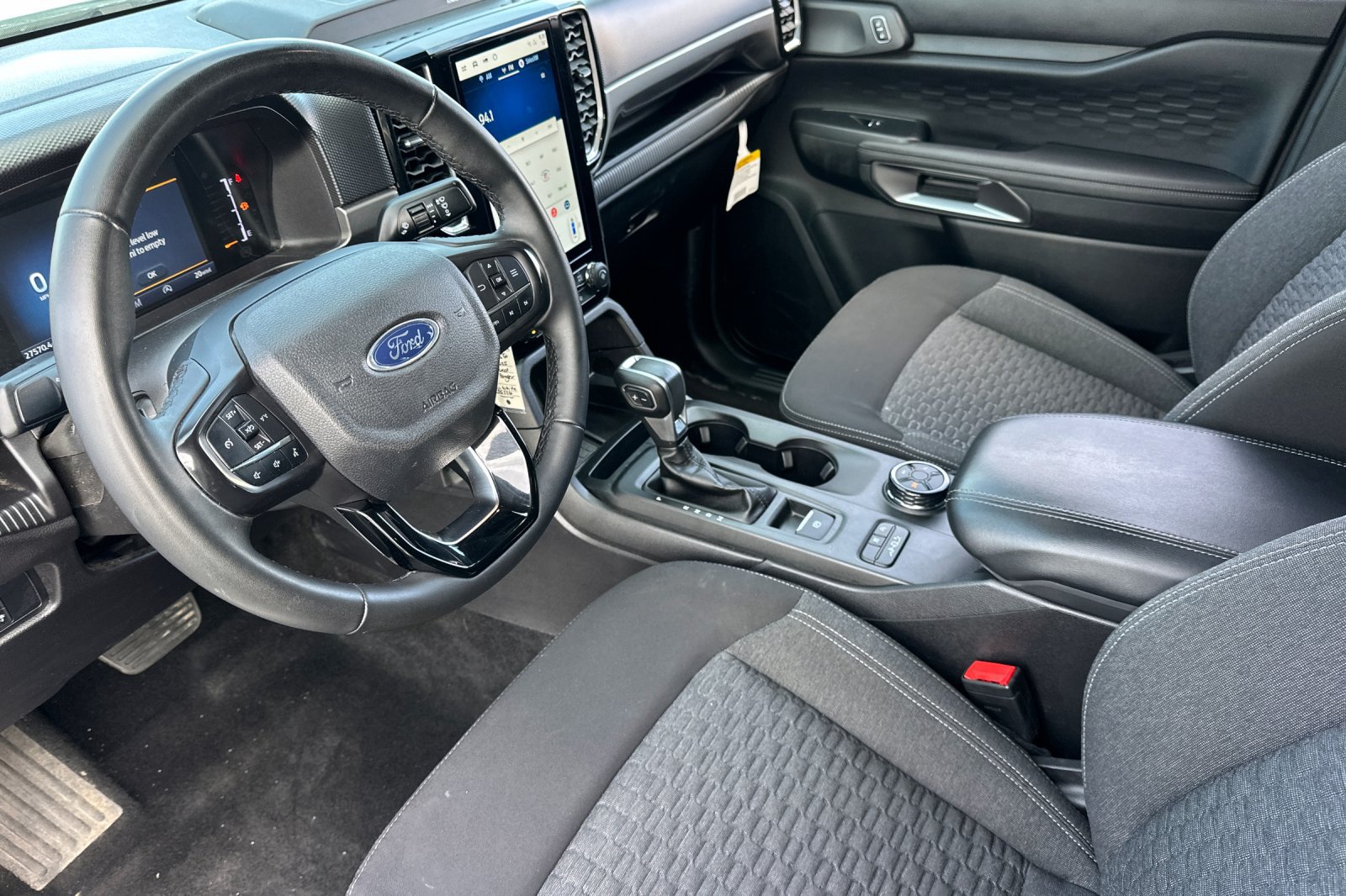 Used 2025 Ford Ranger XLT w/ FX4 Off-Road Package AWD/4WD image 9