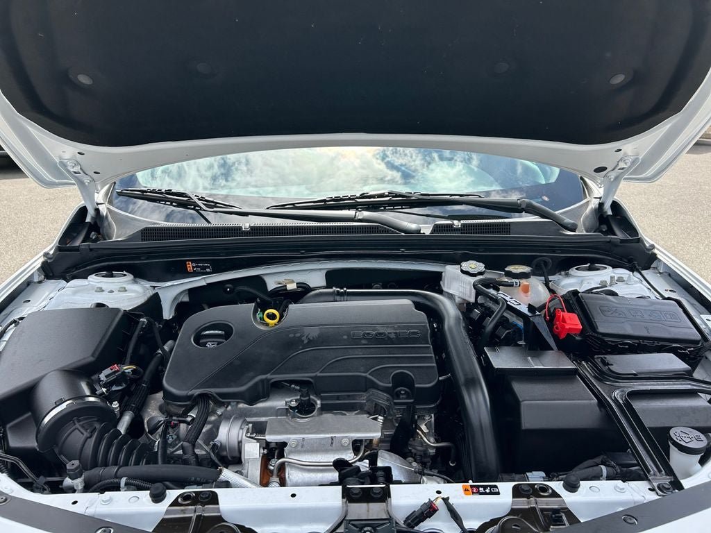 Used 2024 Chevrolet Malibu LT FWD image 29