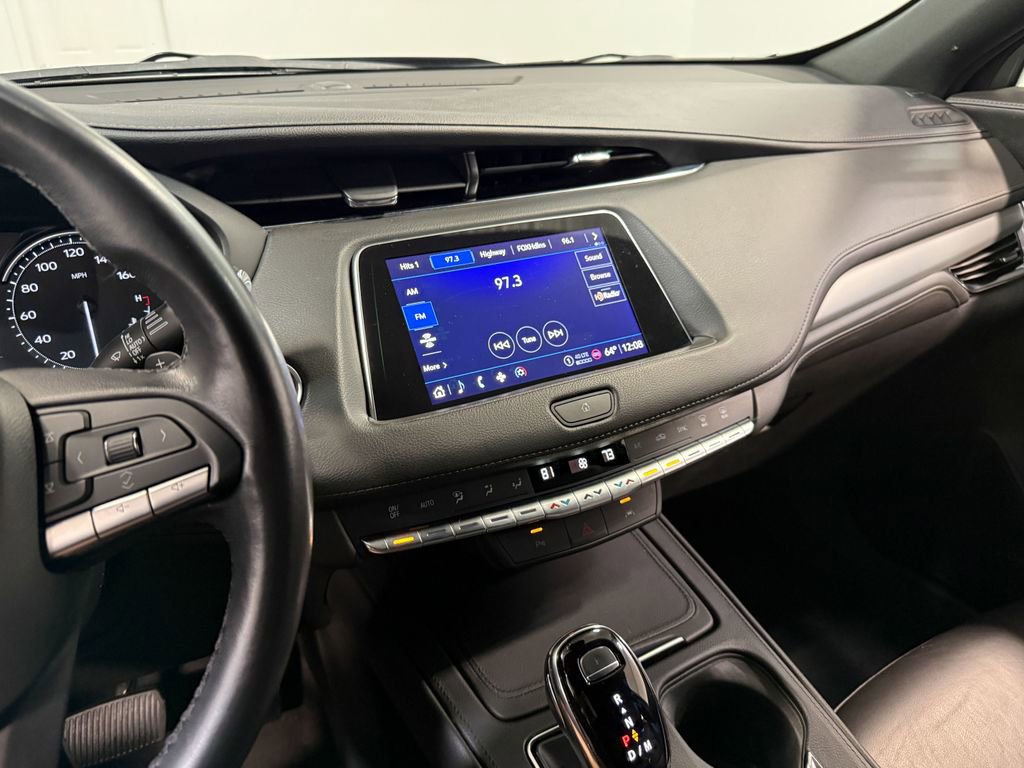 Used 2023 Cadillac XT4 Premium Luxury image 79