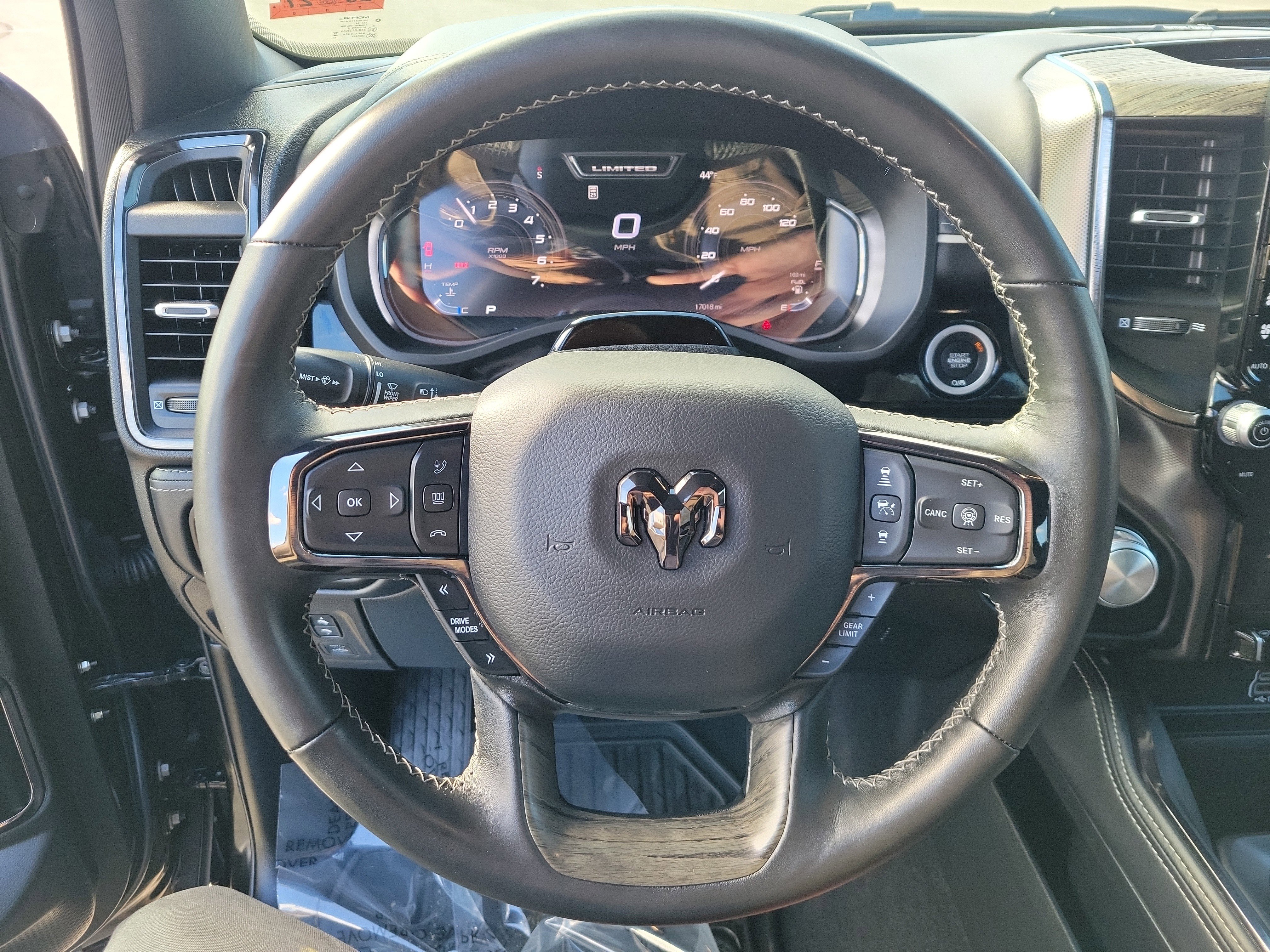 Used 2025 RAM 1500 Limited image 21