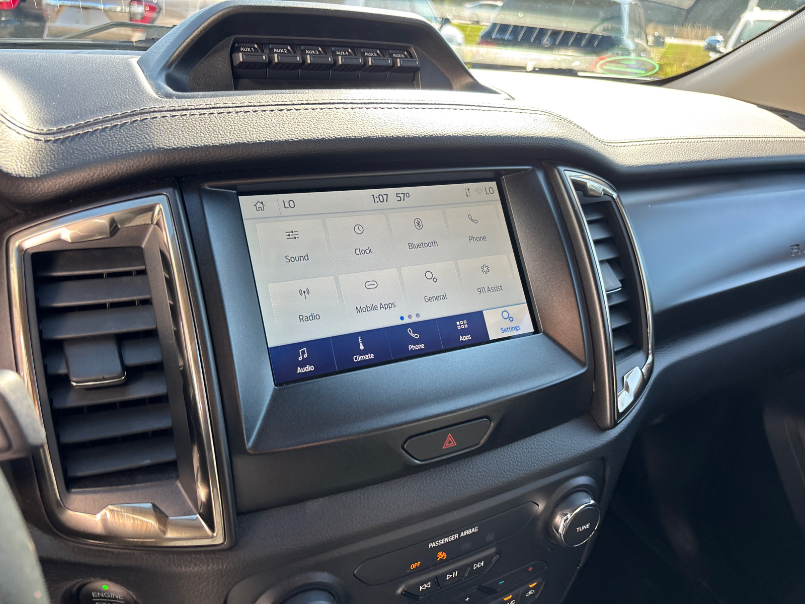 Used 2022 Ford Ranger Lariat w/ Tremor Off-Road Package AWD/4WD image 18