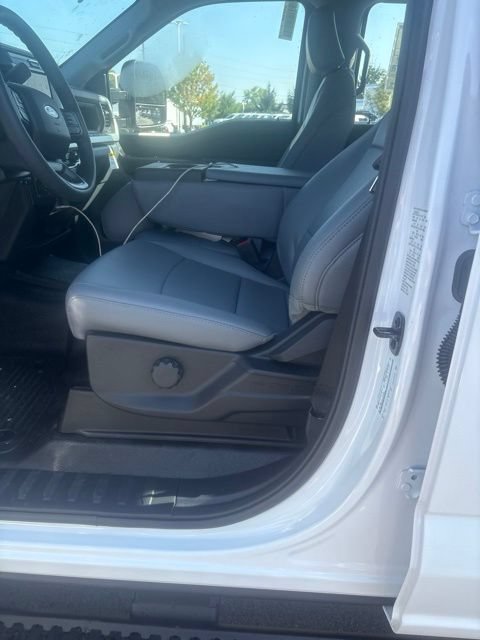 New 2026 Ford F250 XL w/ XL Chrome Package AWD/4WD image 26
