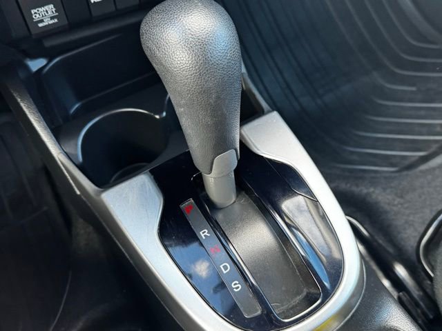 Used 2015 Honda Fit EX image 19