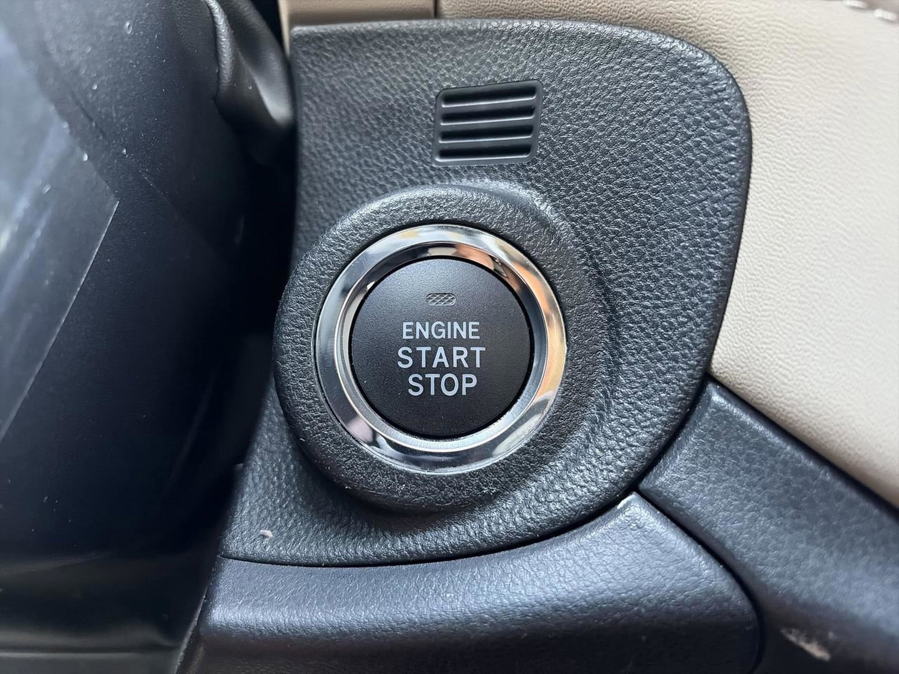 Used 2021 Subaru Outback Limited XT image 20