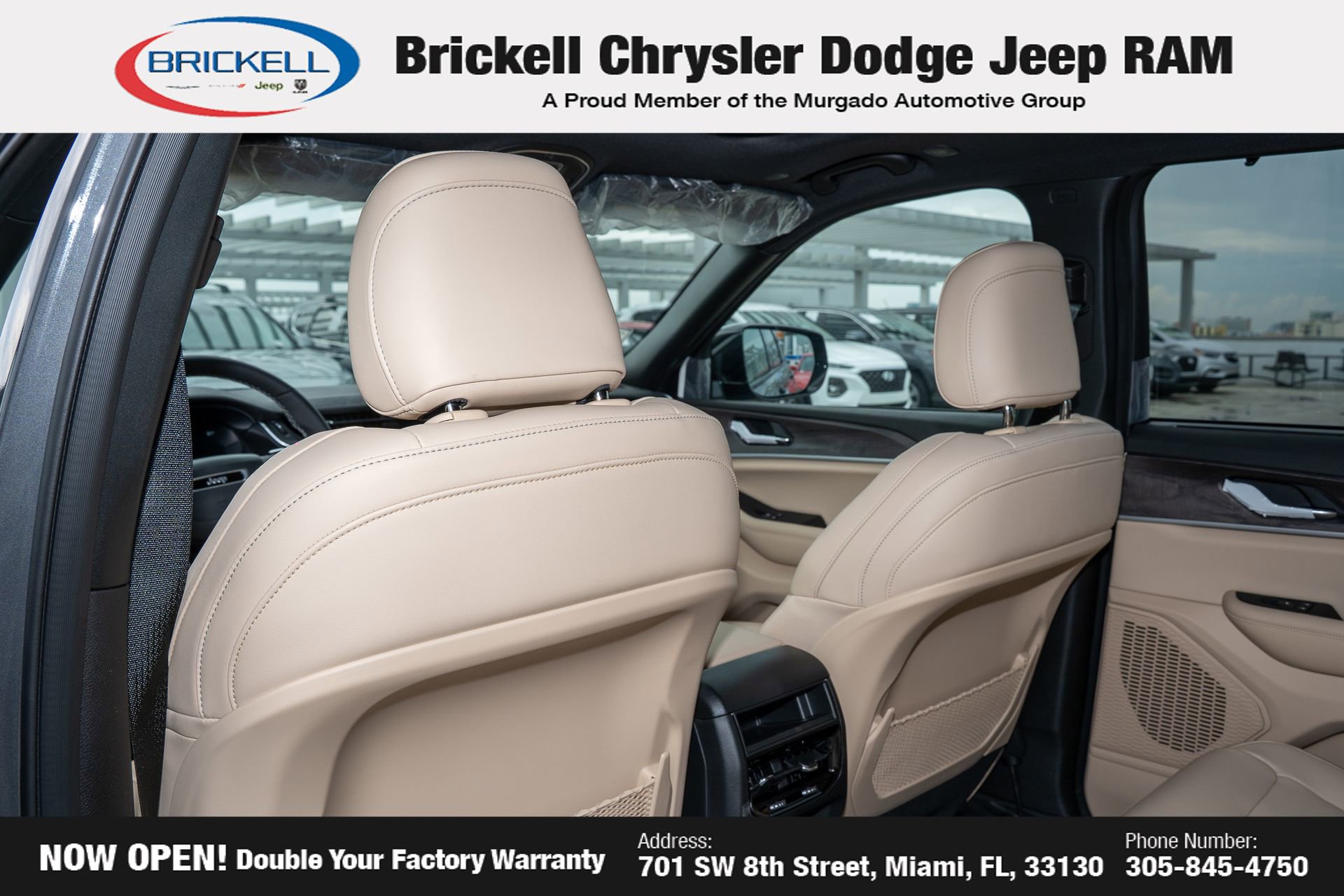 New 2025 Jeep Grand Cherokee Limited w/ Luxury Tech Group II image 18