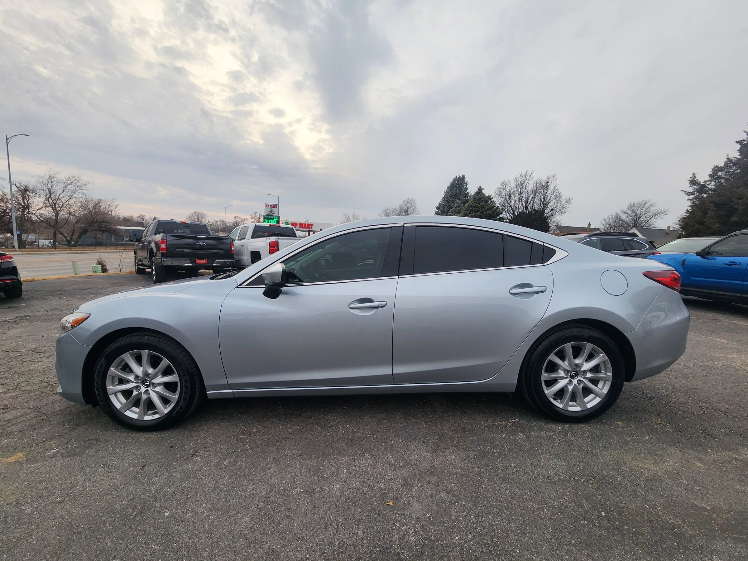Used 2017 MAZDA MAZDA6 Sport image 4