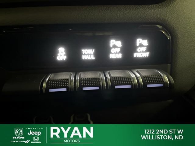 Used 2021 RAM 1500 Laramie w/ Sport Appearance Package AWD/4WD image 30