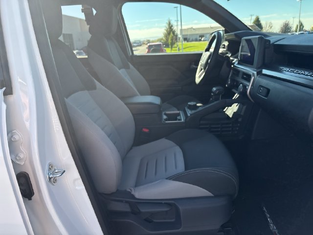 Used 2024 Toyota Tacoma TRD Off-Road AWD/4WD image 22