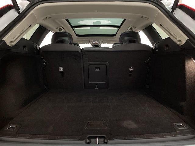 Used 2025 Volvo XC60 B5 Core image 83