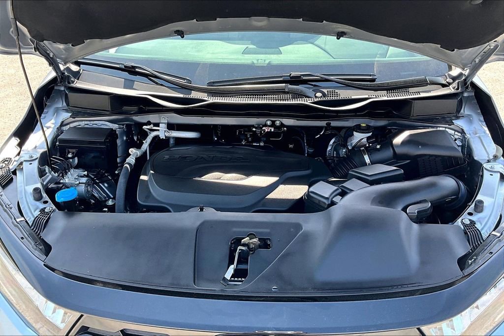 Certified 2025 Honda Odyssey Touring image 30