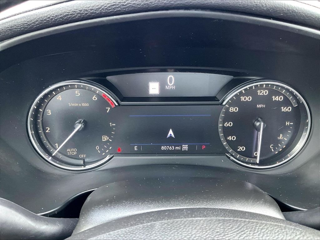 Used 2019 Cadillac XT4 Premium Luxury w/ Cold Weather Package AWD/4WD image 25