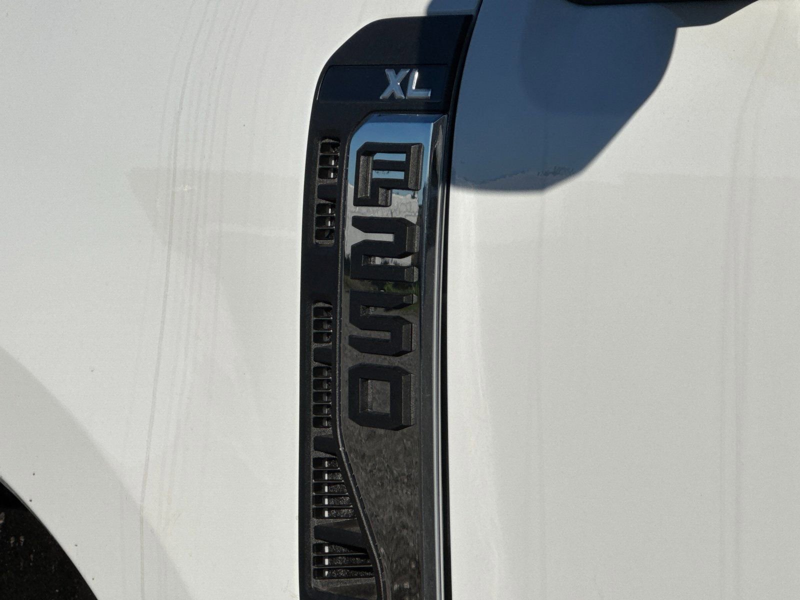 New 2026 Ford F250 XL w/ XL Chrome Package image 24