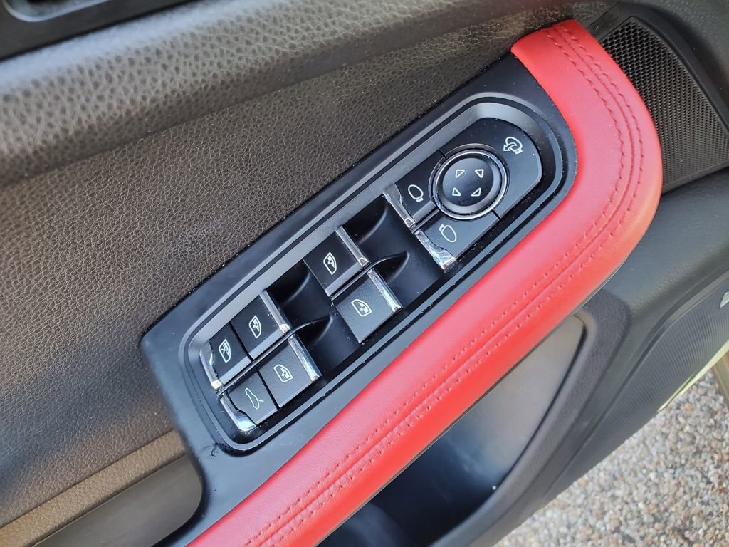 Used 2017 Porsche Macan S image 15