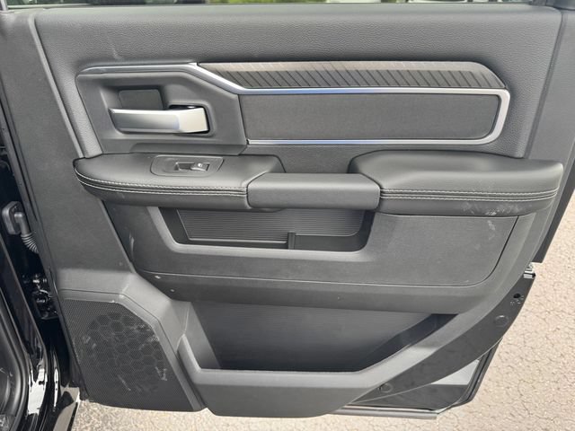 New 2026 RAM 2500 Big Horn AWD/4WD image 15