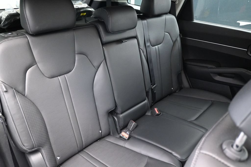 New 2026 Kia Sorento S AWD/4WD image 11