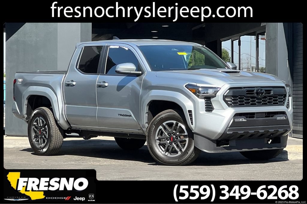 Used 2026 Toyota Tacoma TRD Sport RWD image 1