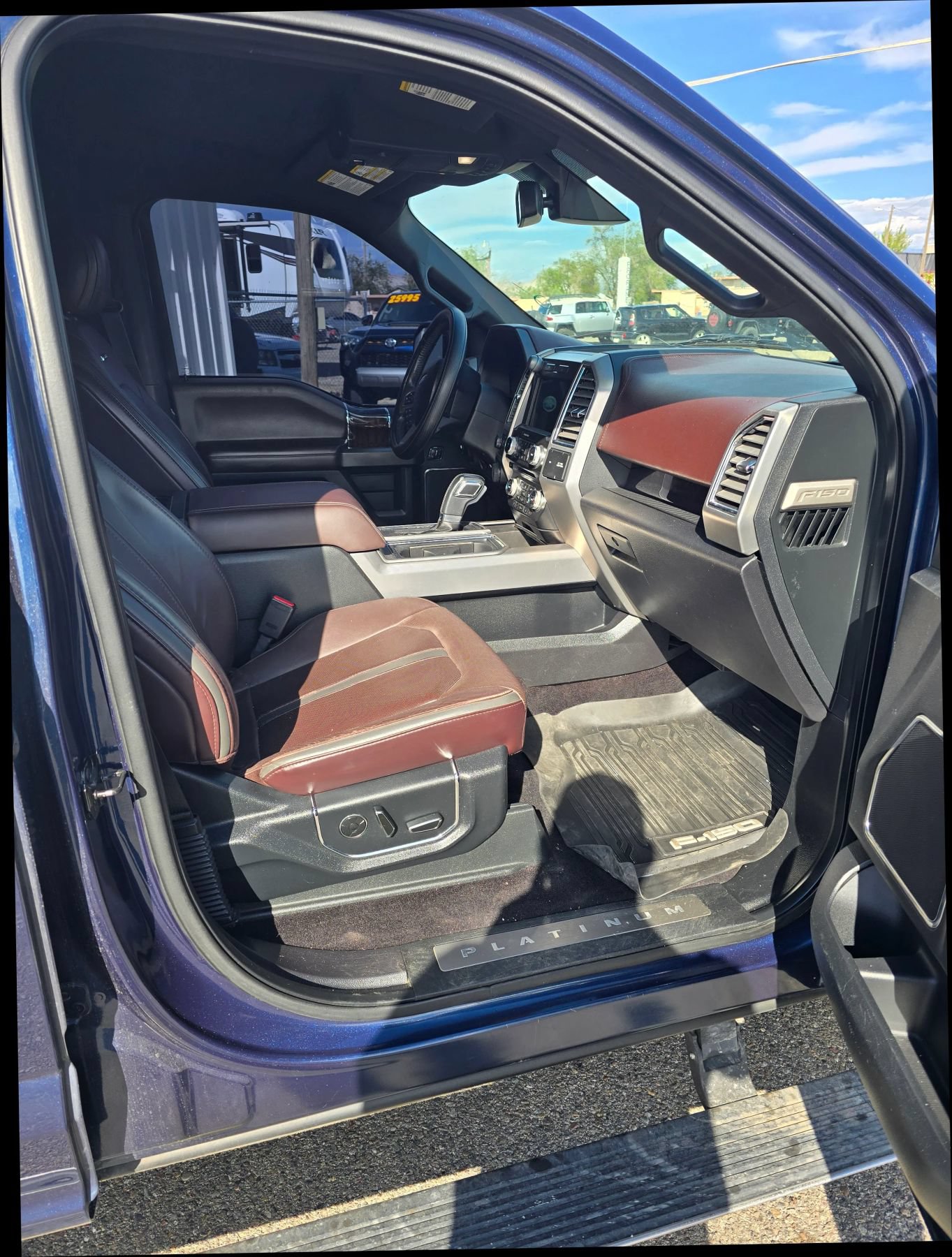 Used 2016 Ford F150 Platinum w/ Trailer Tow Package AWD/4WD image 9