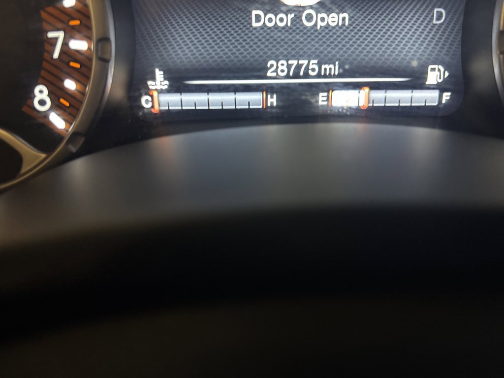 Used 2022 Jeep Renegade Latitude w/ Convenience Group AWD/4WD image 7