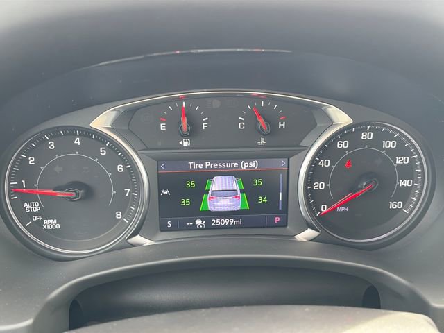 Used 2023 GMC Terrain SLT image 24