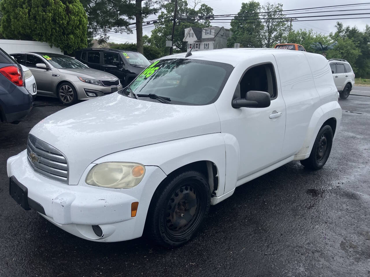 Used 2010 Chevrolet HHR LS FWD image 2