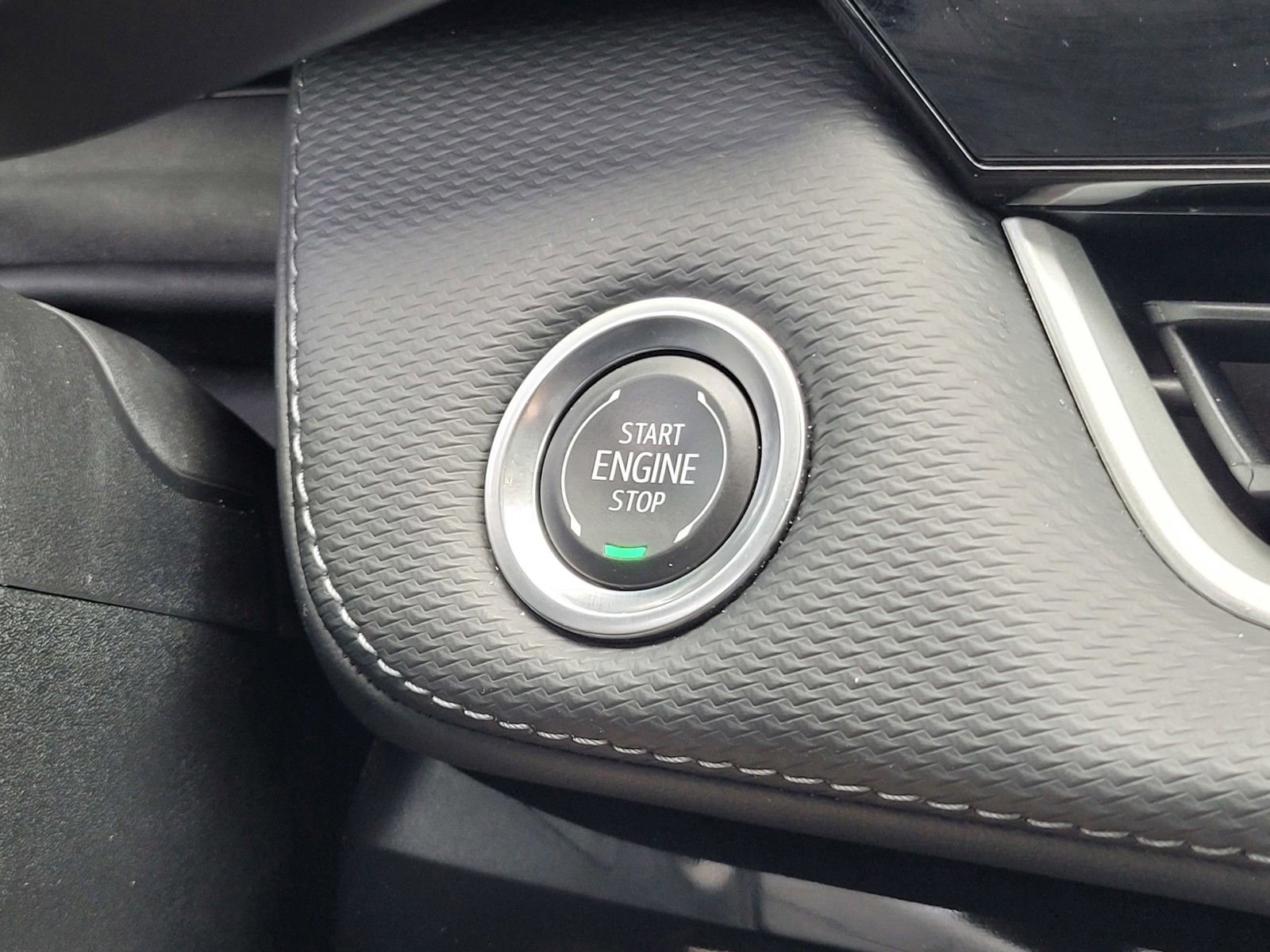 Used 2025 Chevrolet Equinox LT image 26