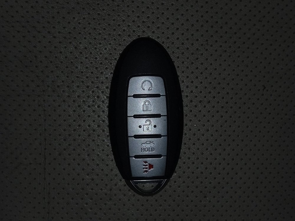 Used 2017 Nissan Rogue SL image 32