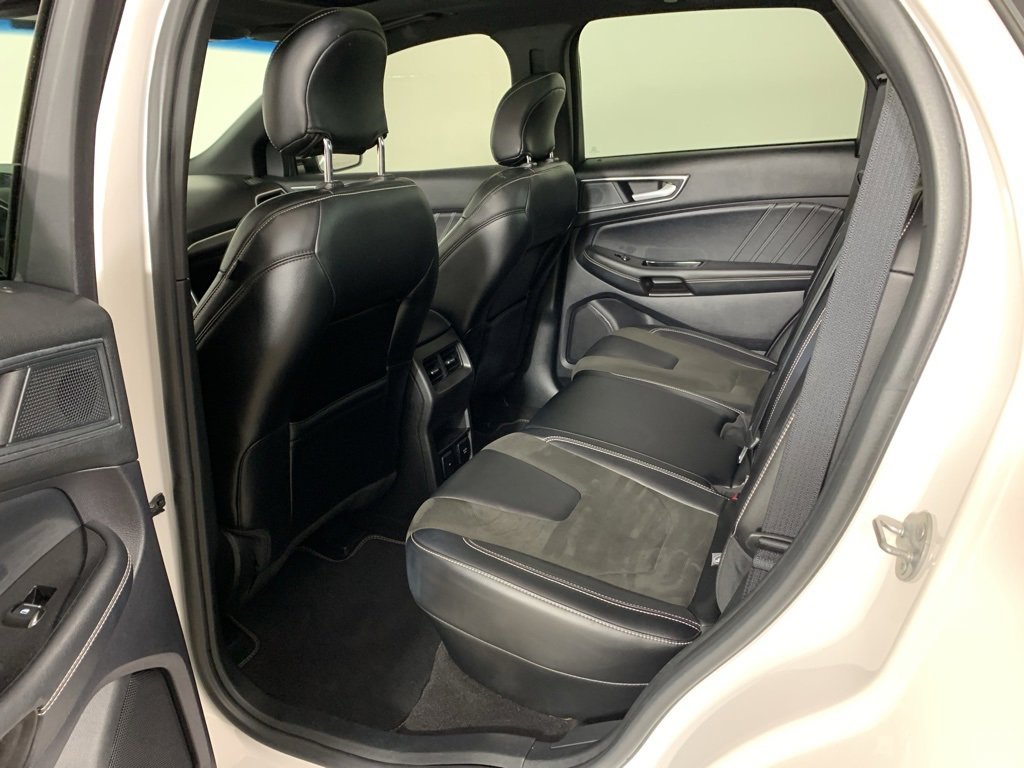 Used 2019 Ford Edge ST w/ Convenience Package image 33