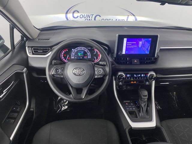 Certified 2023 Toyota RAV4 XLE AWD/4WD image 17