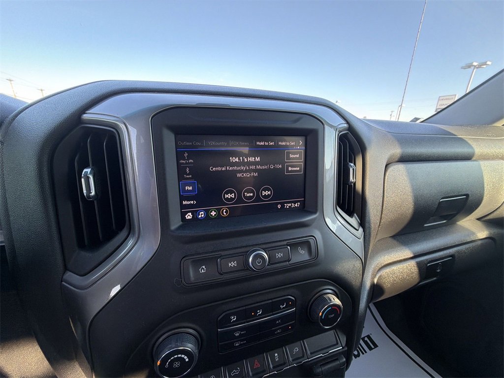 Used 2021 Chevrolet Silverado 1500 Custom image 15