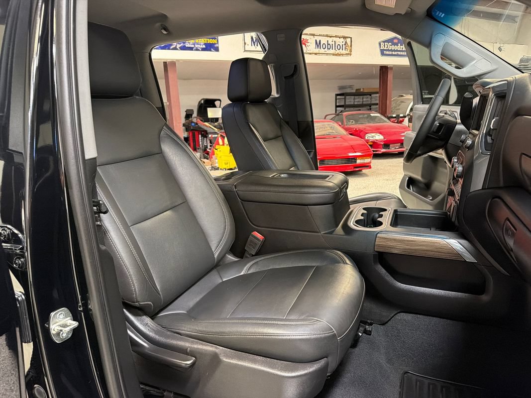 Used 2019 Chevrolet Silverado 1500 RST w/ All-Star Edition RWD image 35