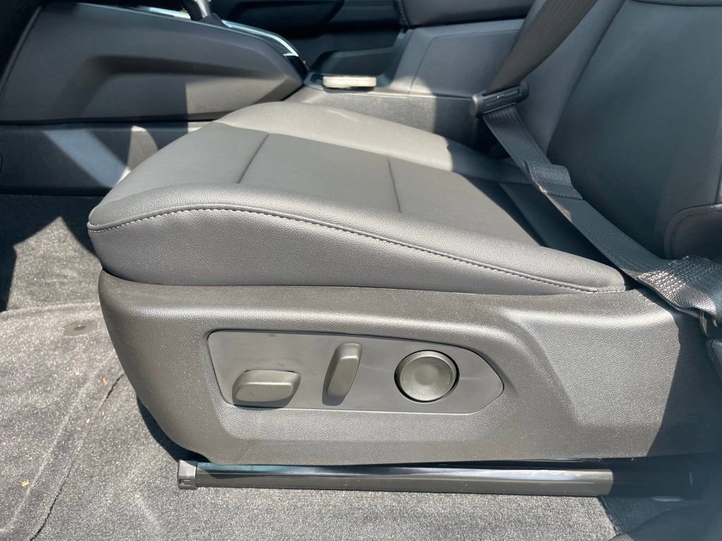 New 2026 GMC Canyon Elevation w/ Convenience Package image 22