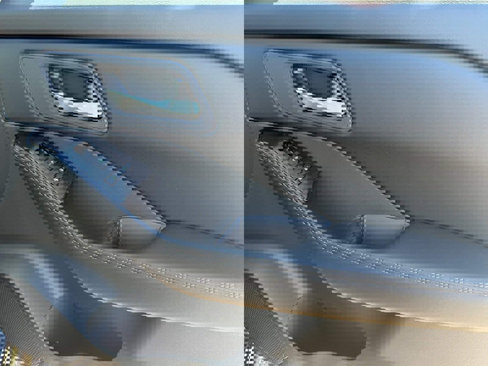 New 2026 Nissan Rogue SV image 17