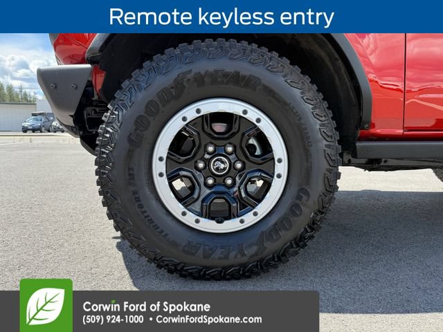 Certified 2023 Ford Bronco Black Diamond w/ Sasquatch Package AWD/4WD image 10